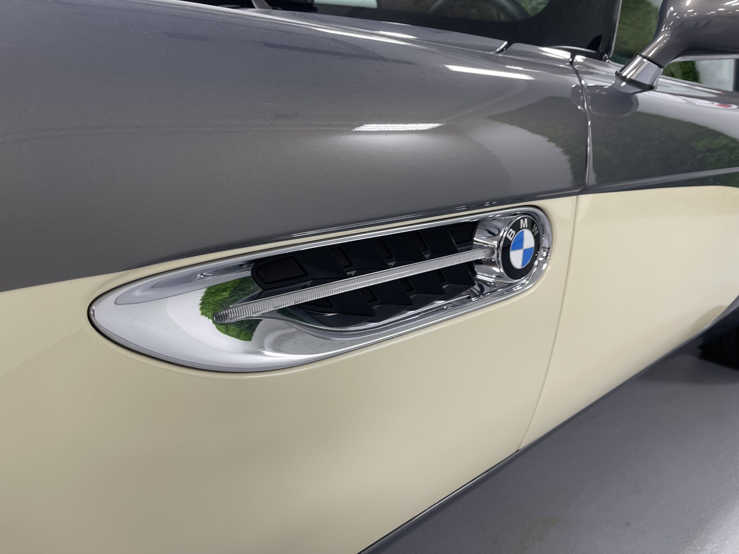 2002 BMW Individual Z8 - Classic Garage